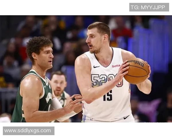 约基奇创历史三双记录掘金稳居西部第一展现强大实力