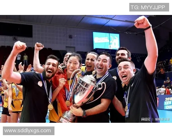 圣塔克拉与本菲卡比赛因故延期球迷期待新赛程安排